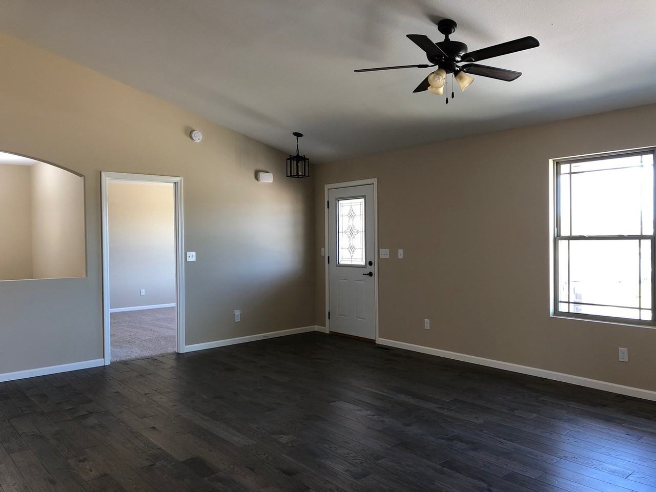 4011 Westminister Dr - Photo 4 of 15