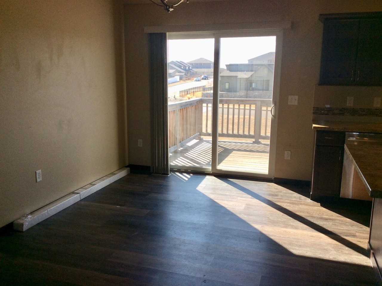 1131 25th St W - Photo 3 of 14