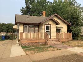 featured image of 329 1st Ave W