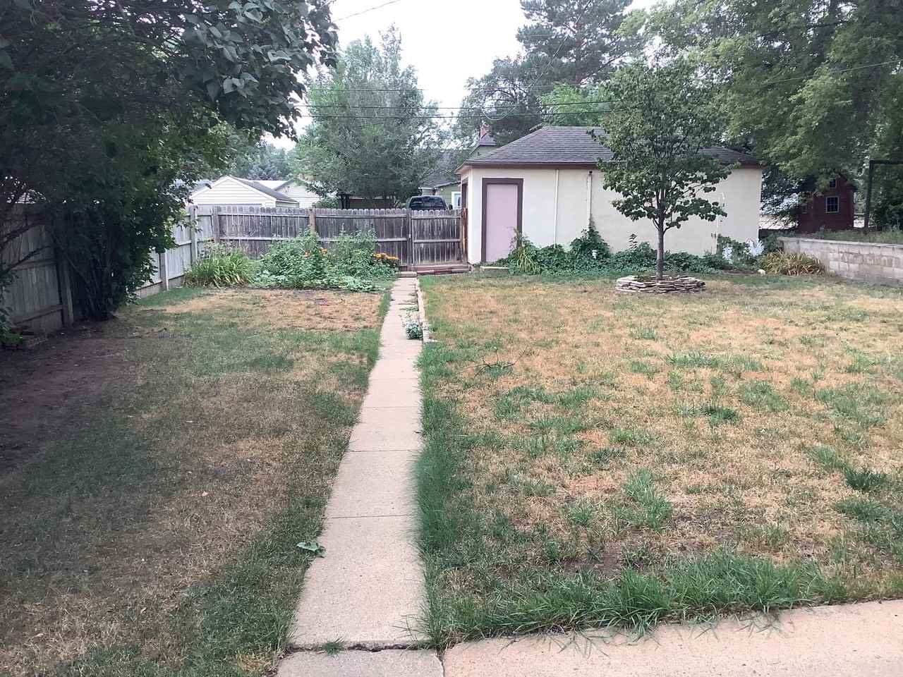 329 1st Ave W - Photo 2 of 14