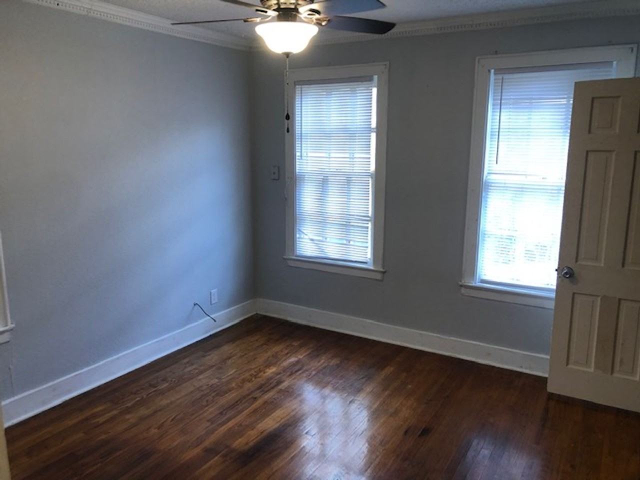 104 E Merrick St - Photo 5 of 12