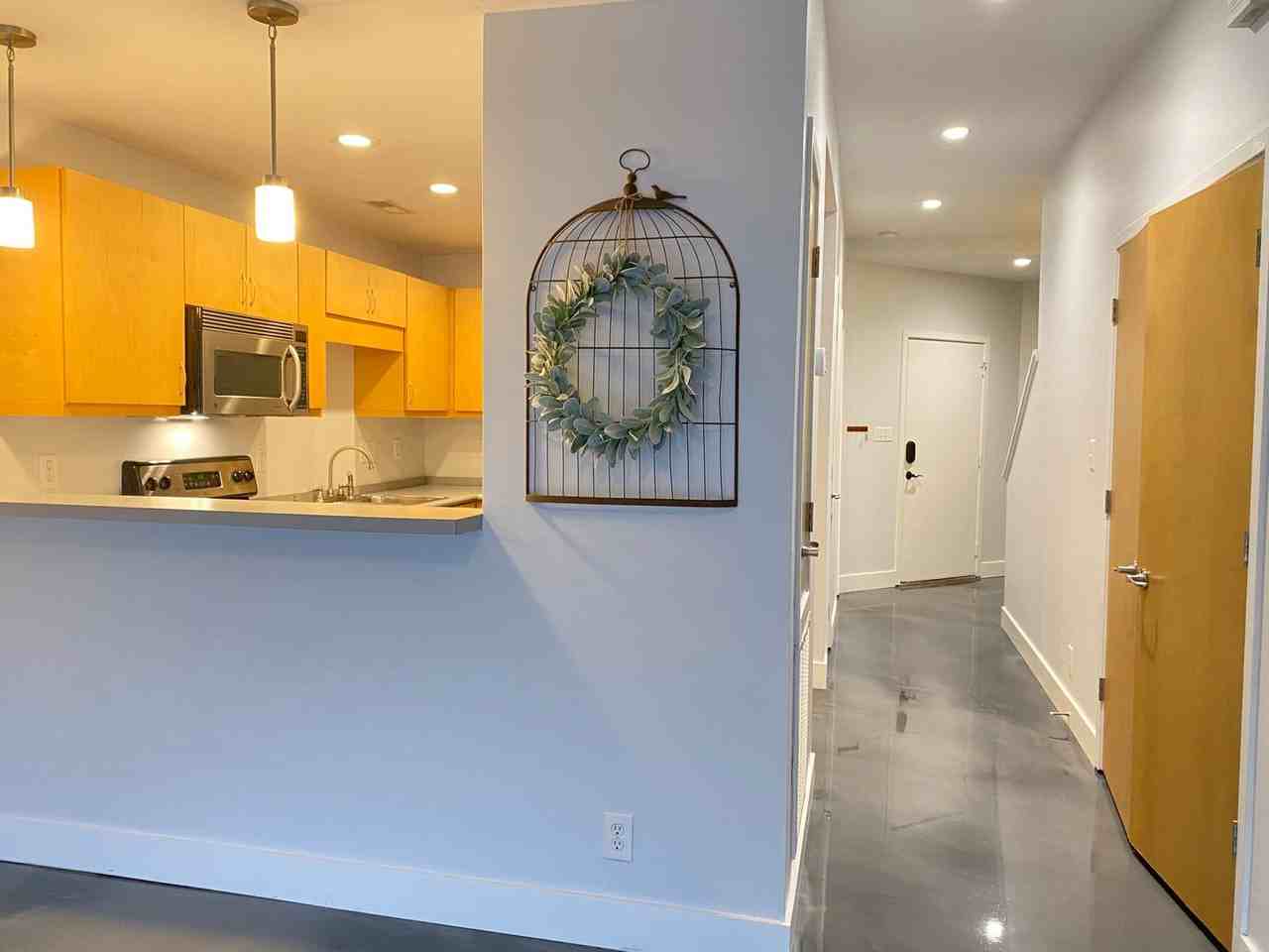 508 Main St - Photo 4 of 22