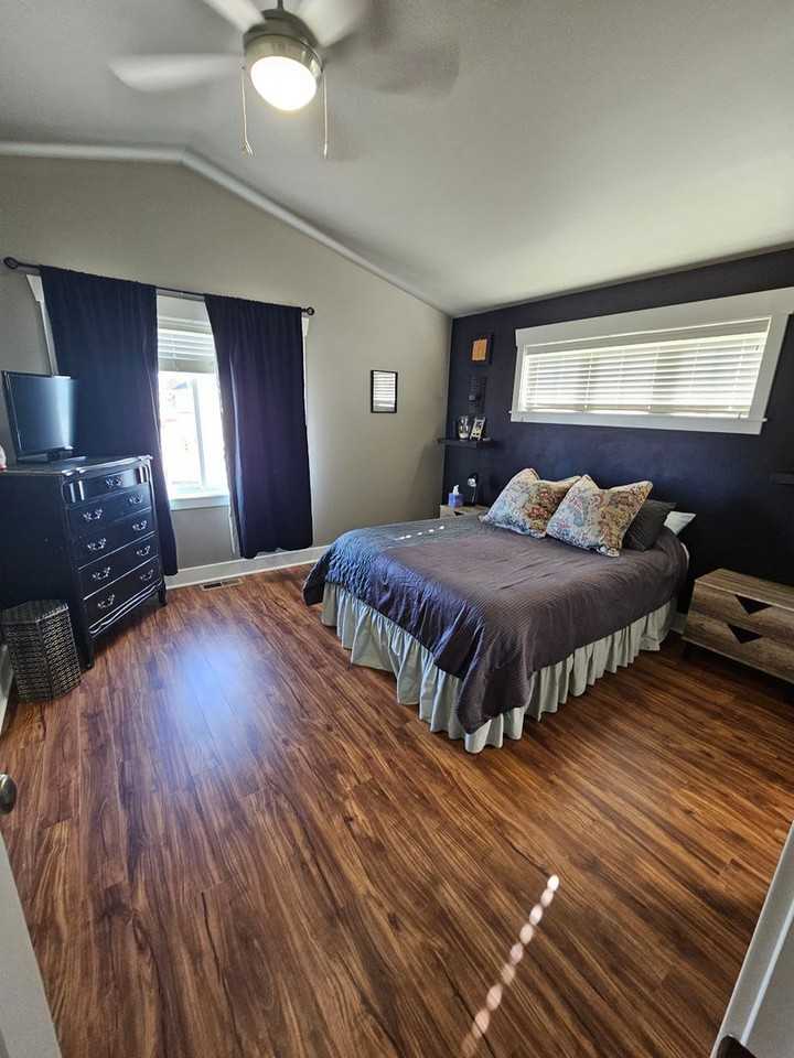 5315 Golden Hollow Rd - Photo 5 of 12