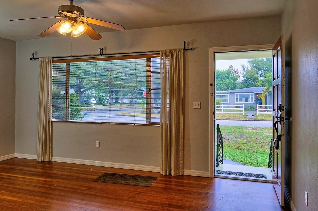 2602 Betty St - Photo 3 of 17