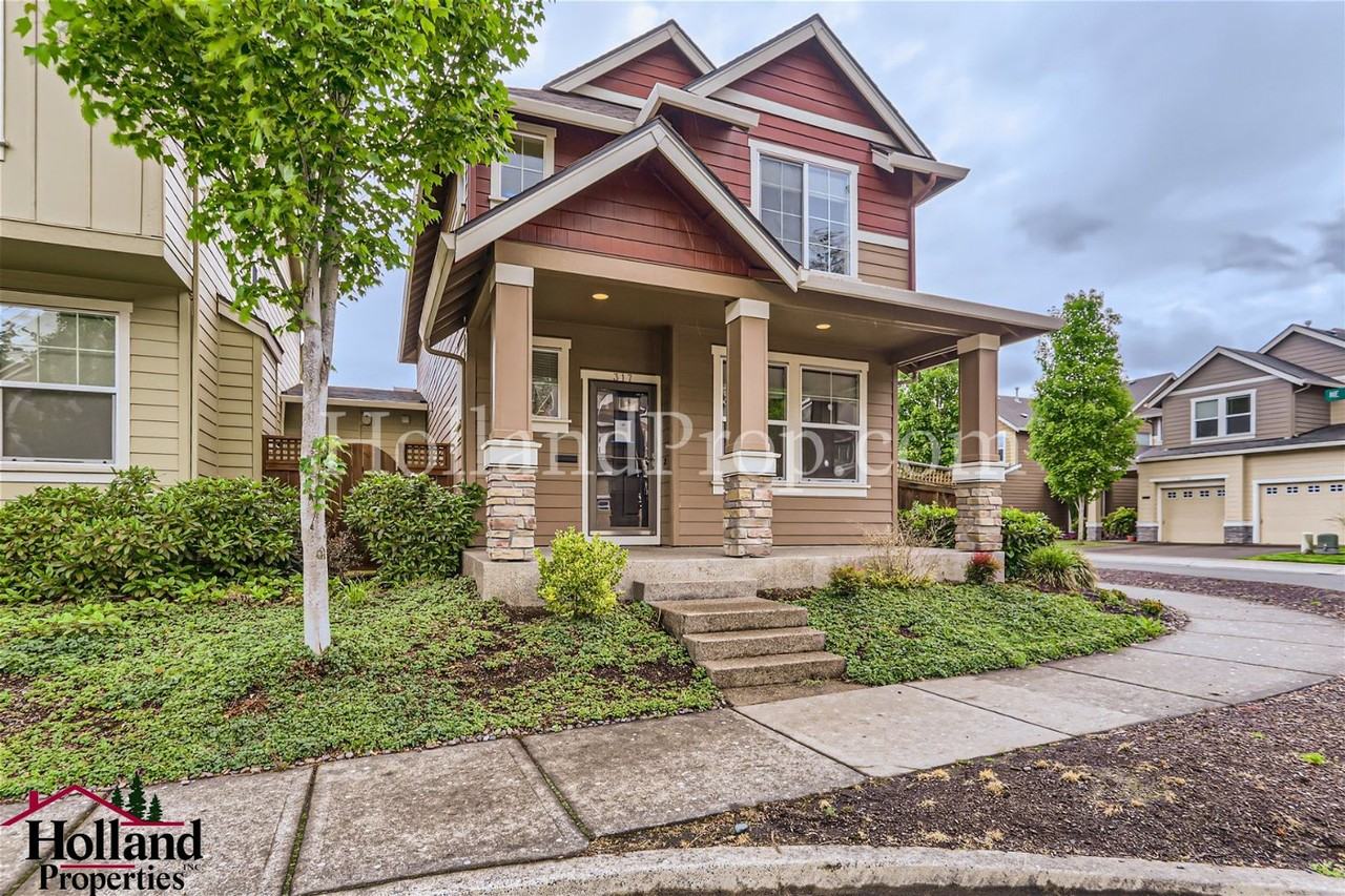 317 Ne 105th Ave - Photo 4 of 29