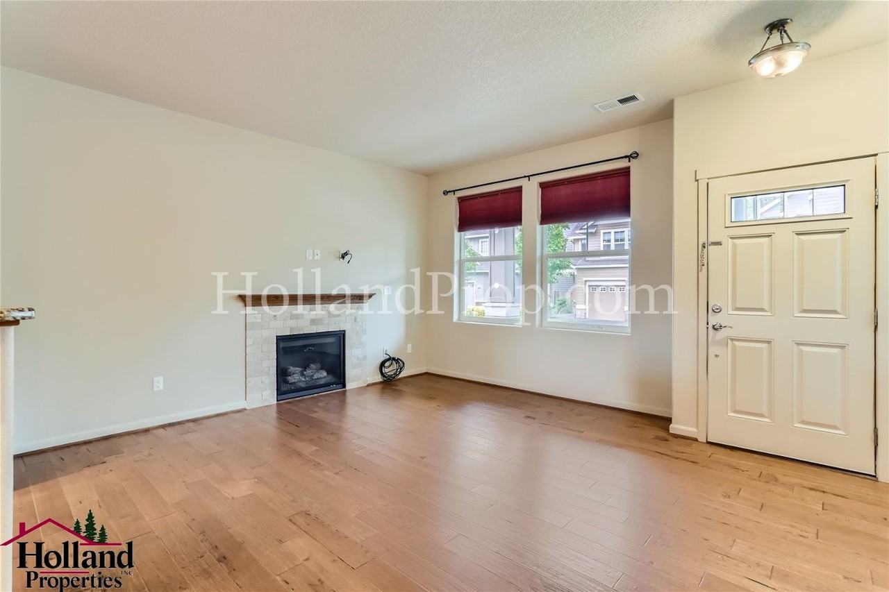 317 Ne 105th Ave - Photo 7 of 29