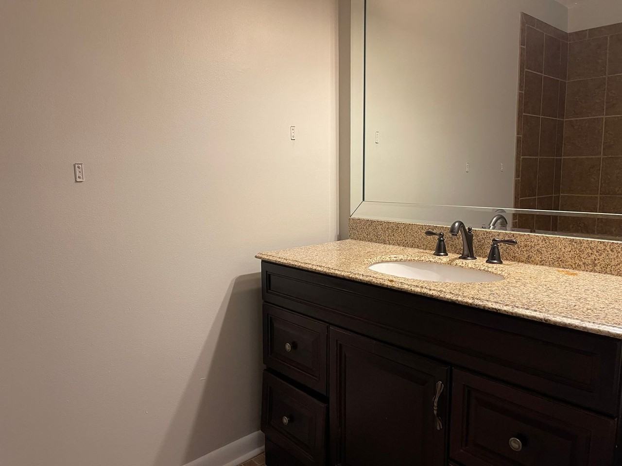 5712 Brentwood Meadows Cir - Photo 3 of 19