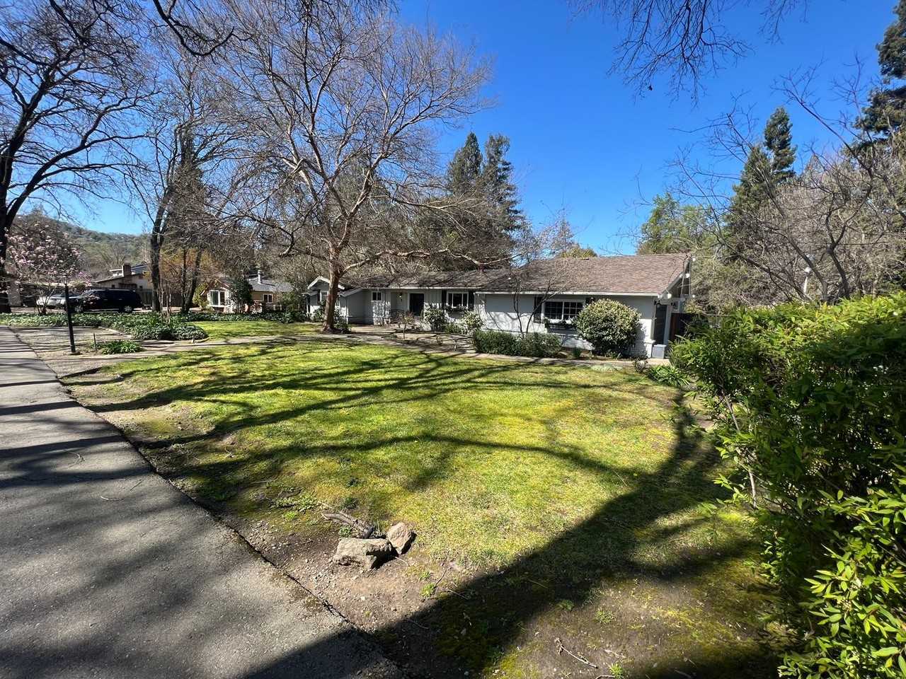 2 N Jackson Way - Photo 2 of 43