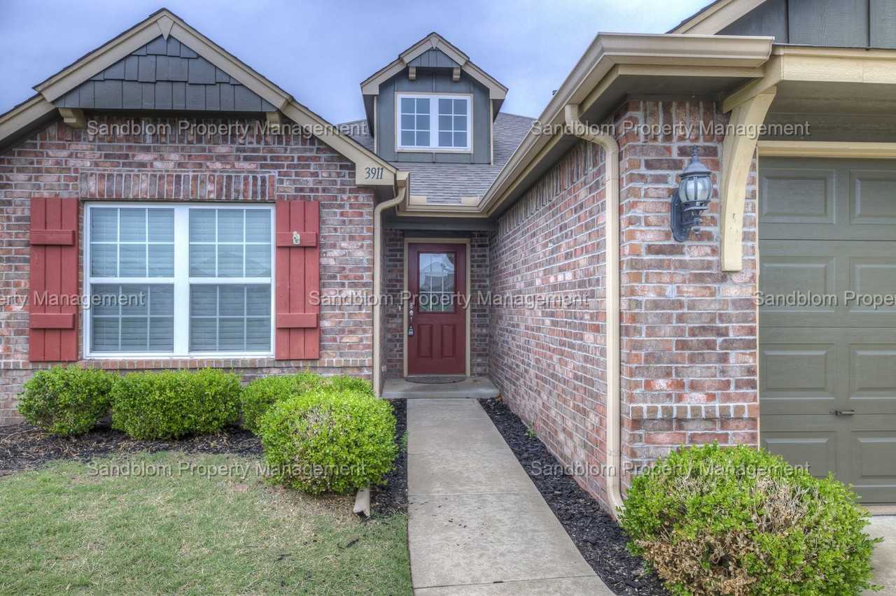 3911 W 105th St S - Photo 2 of 23