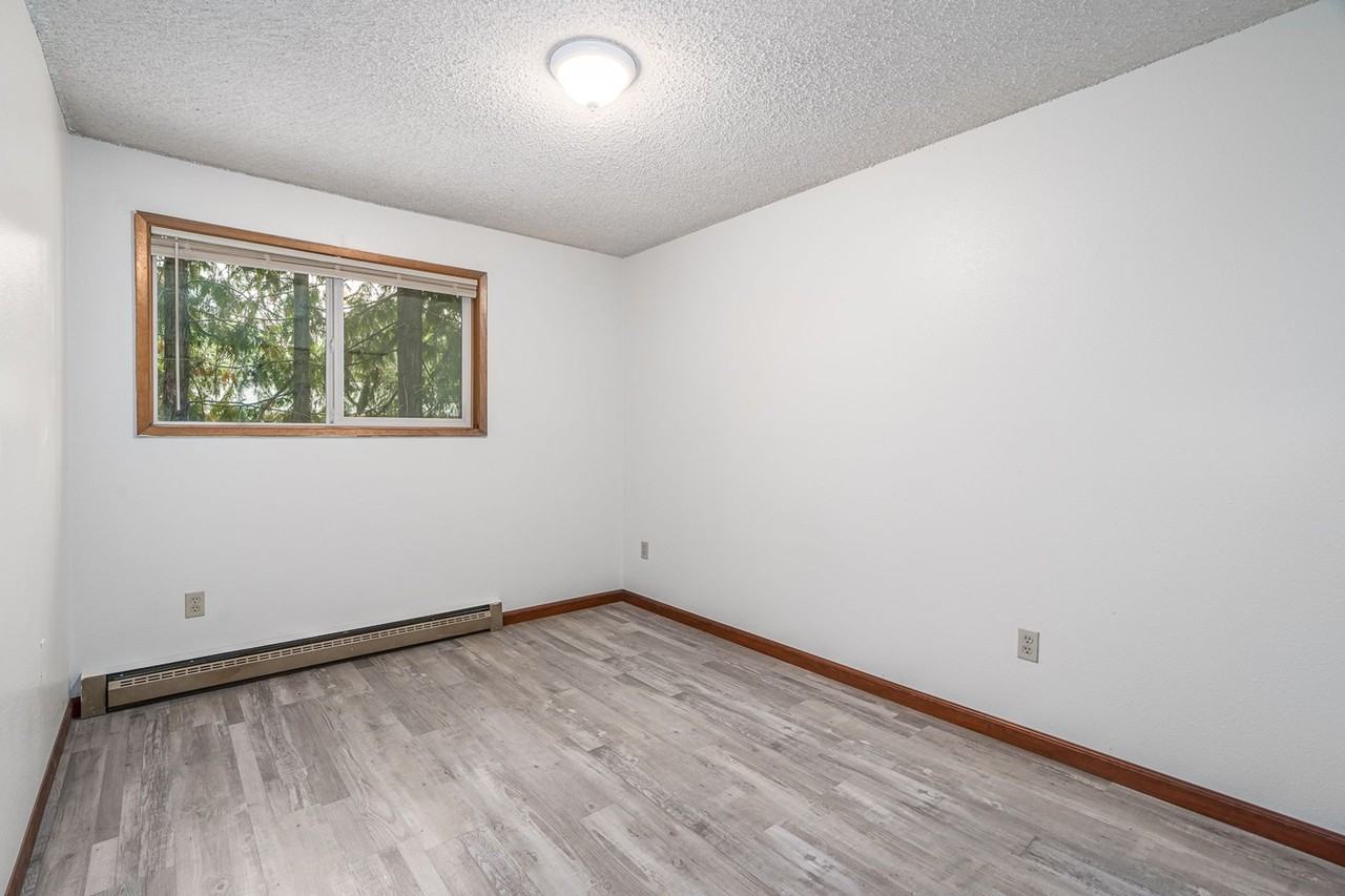 The Edgebrook - Photo 7 of 17