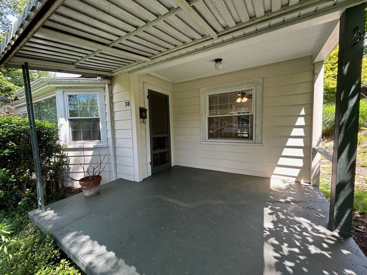 38 Ottari Rd - Photo 2 of 28