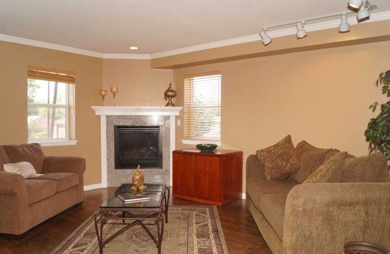 1500 S Gaylord St - Photo 3 of 24