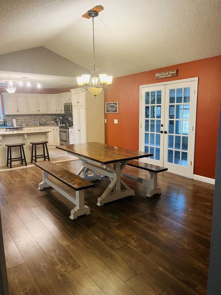 14255 Camden Ln - Photo 3 of 20