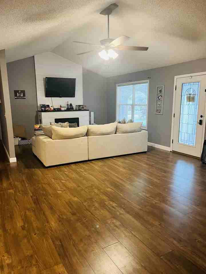 14255 Camden Ln - Photo 5 of 20