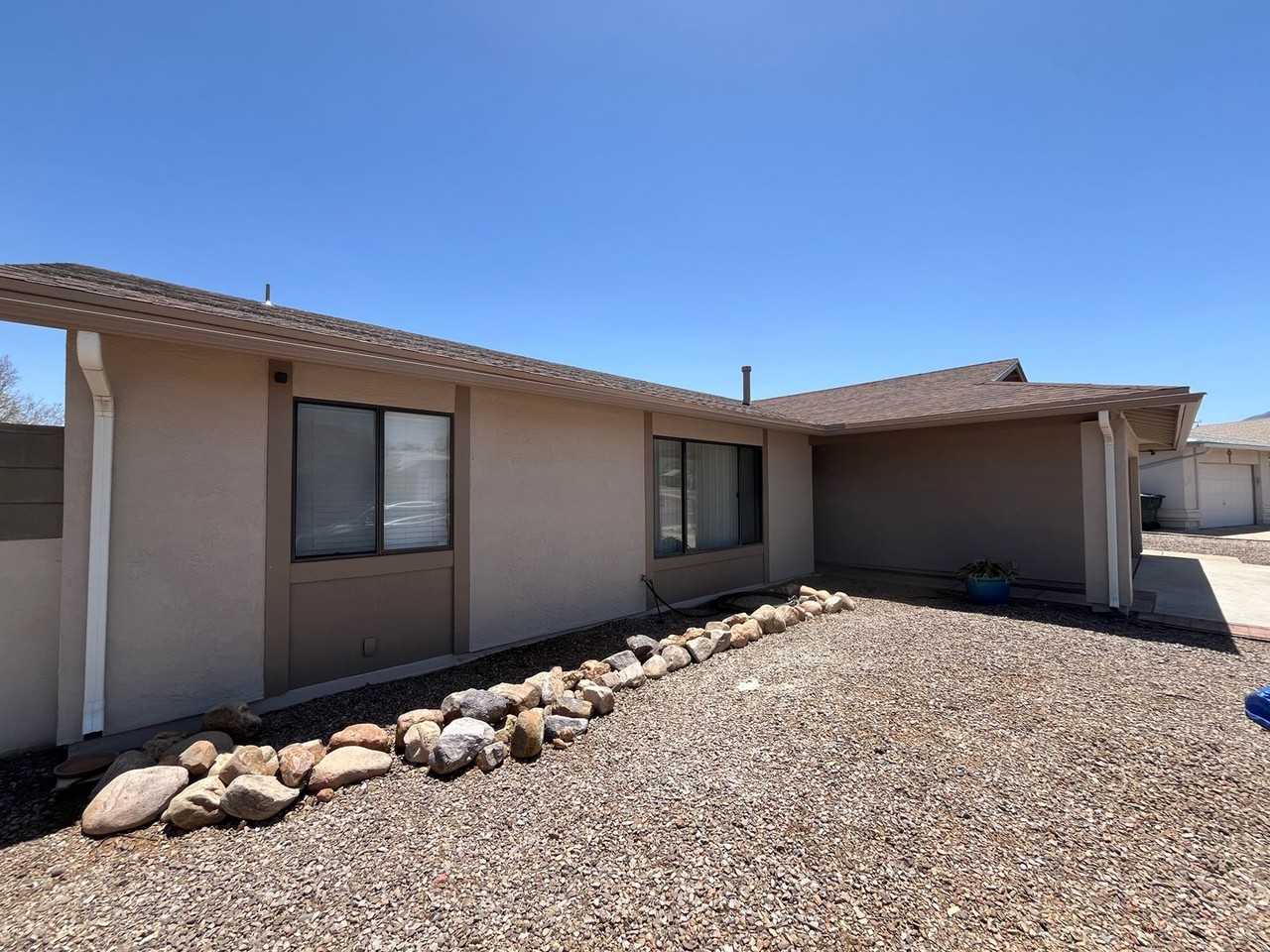 2872 Canyon View Dr - Photo 7 of 23
