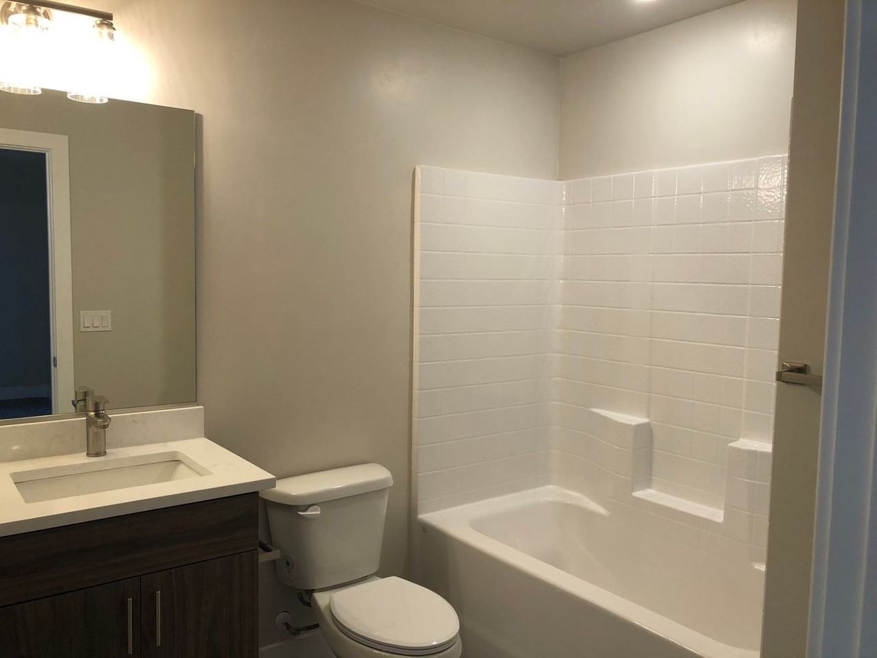 287 W 1425 N #4 - Photo 7 of 14