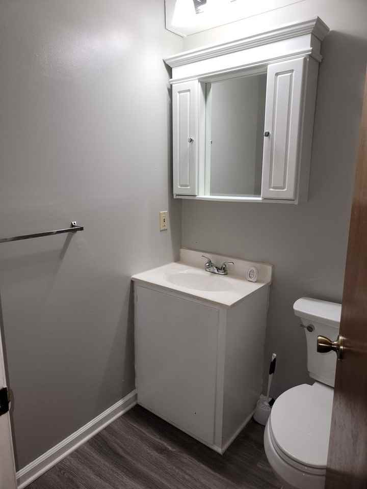 102 Loispaul Cir - Photo 6 of 13