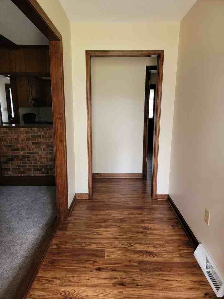 1275 Cleckley Boulevard - Photo 2 of 17