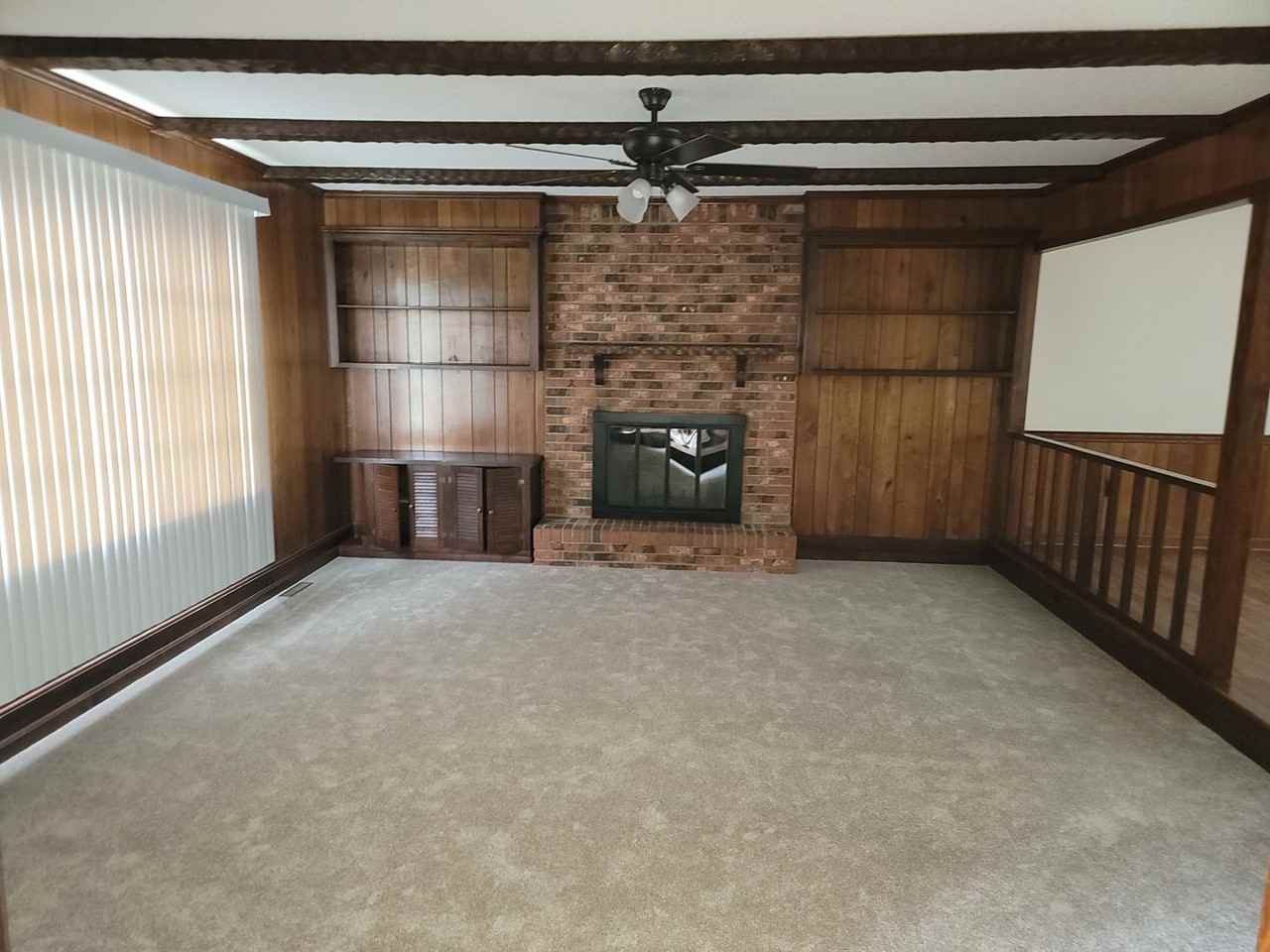 1275 Cleckley Boulevard - Photo 3 of 17