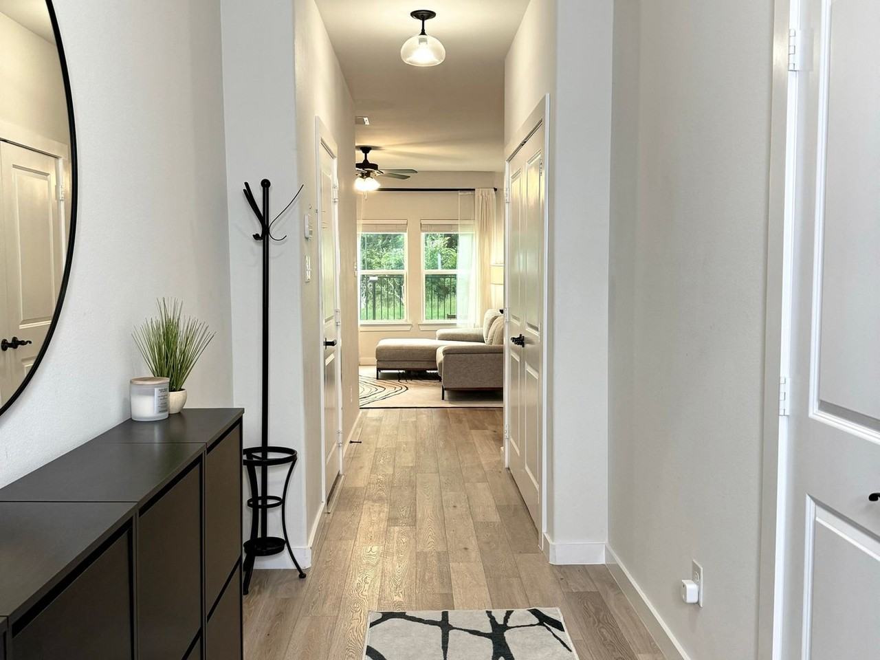 2017 Chandler Dr - Photo 2 of 15