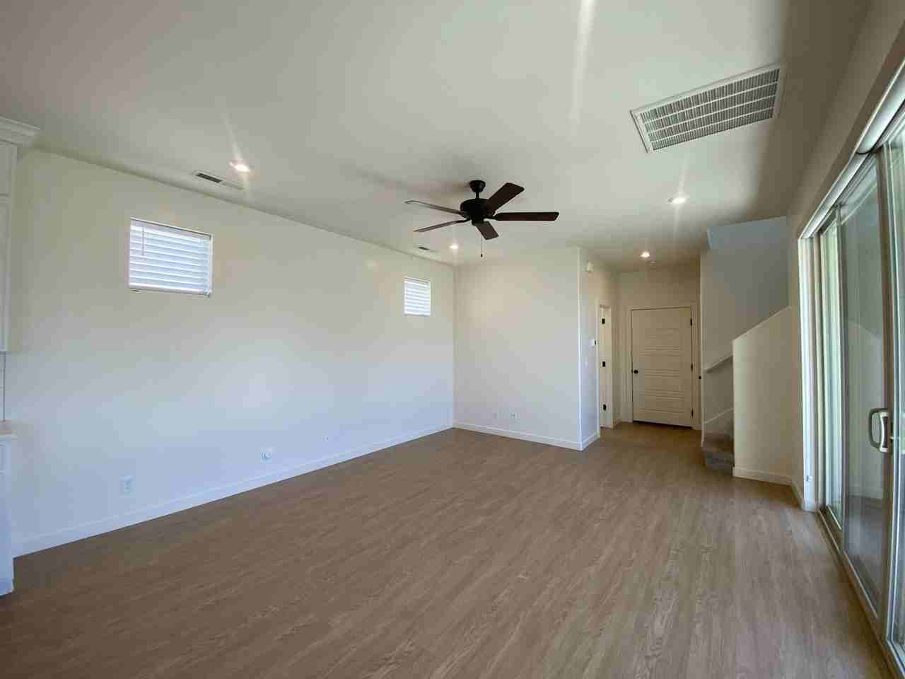 767 W Scarlet Hill Dr - Photo 5 of 45