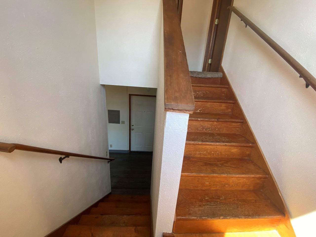 1669 Mill St - Photo 7 of 12