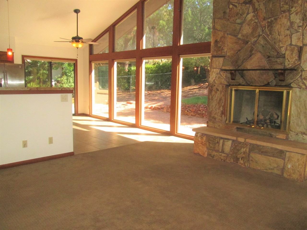 225 Kaibab Way - Photo 3 of 18