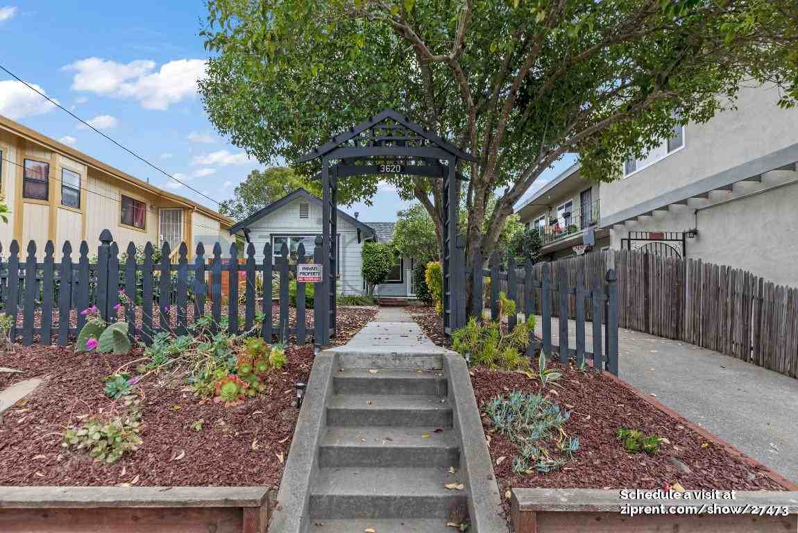 3620 Midvale Ave - Photo 2 of 30