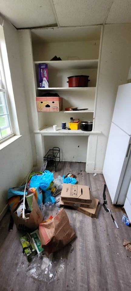 3205 Orchard - Photo 2 of 16