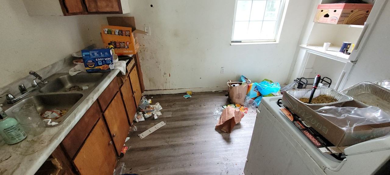 3205 Orchard - Photo 3 of 16