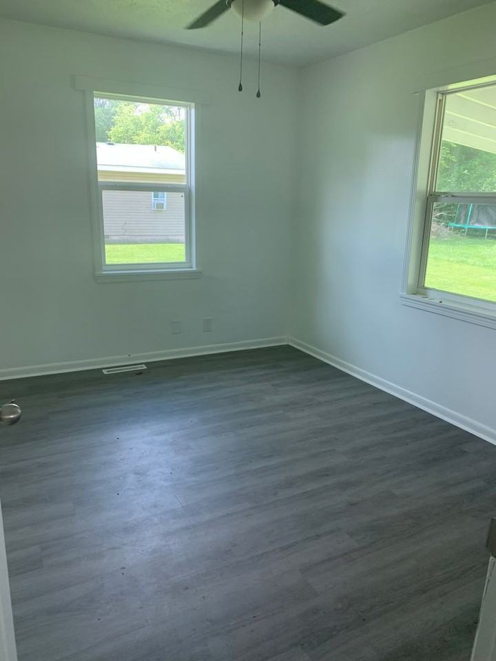 2712 W Nichols St - Photo 3 of 6