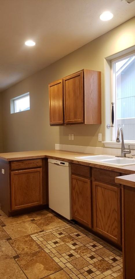 12606 W 5th Ave - Photo 3 of 24