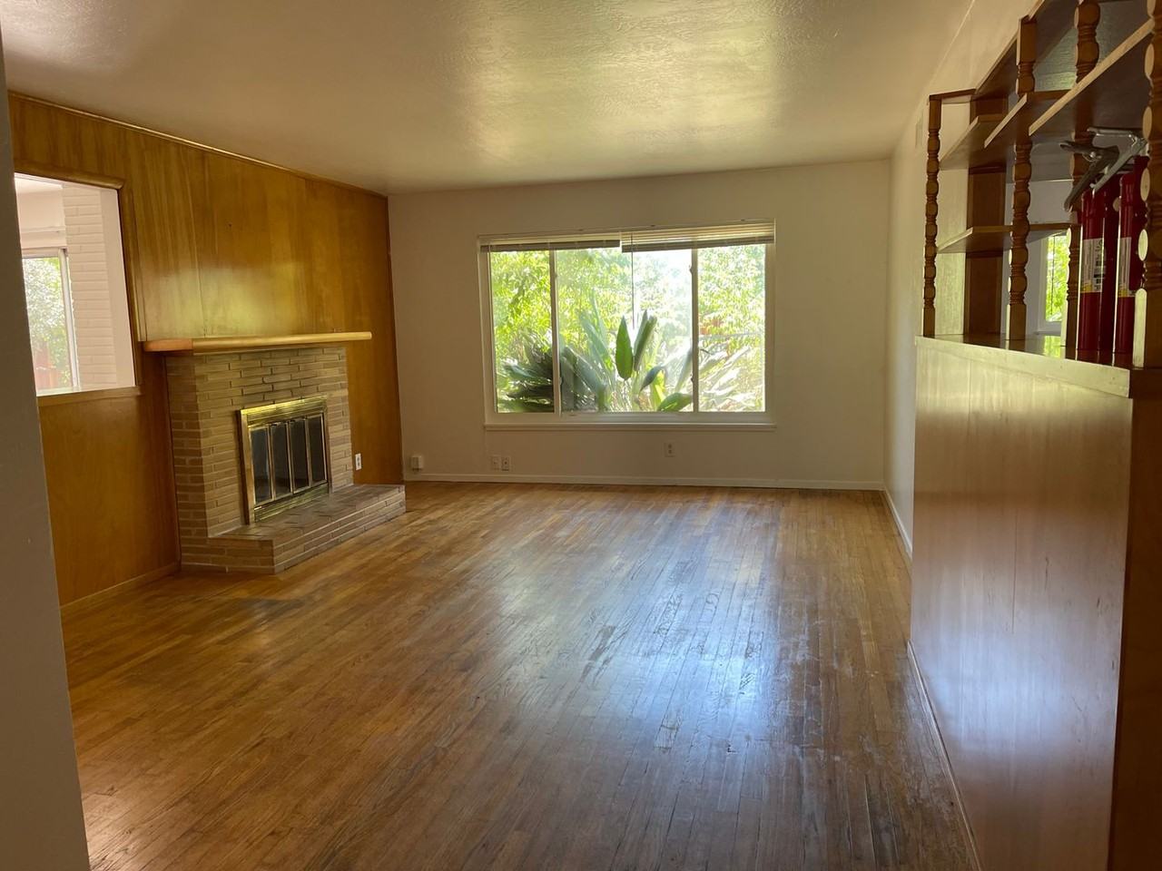 2336 52nd Ave - Photo 3 of 22