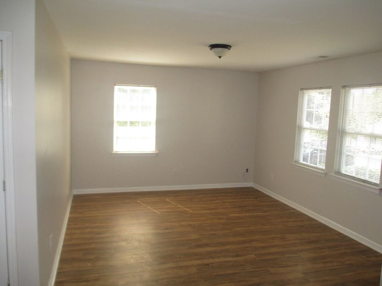 2315 Deherradora Ave - Photo 7 of 40