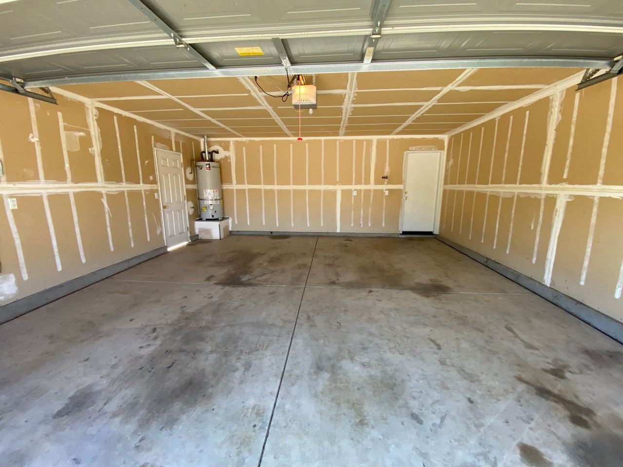 3848 E Oak Ave - Photo 2 of 29