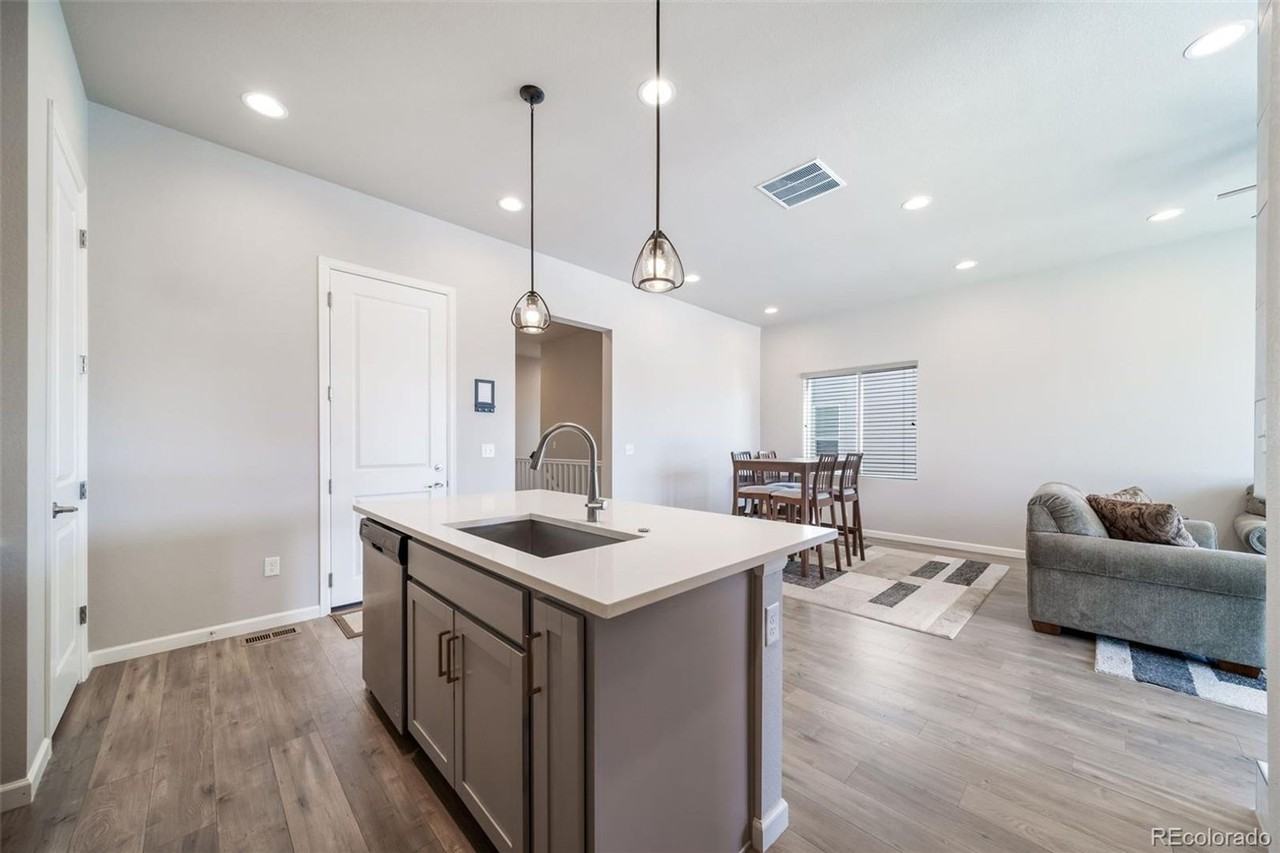 195 Silver Rock Trl - Photo 6 of 27