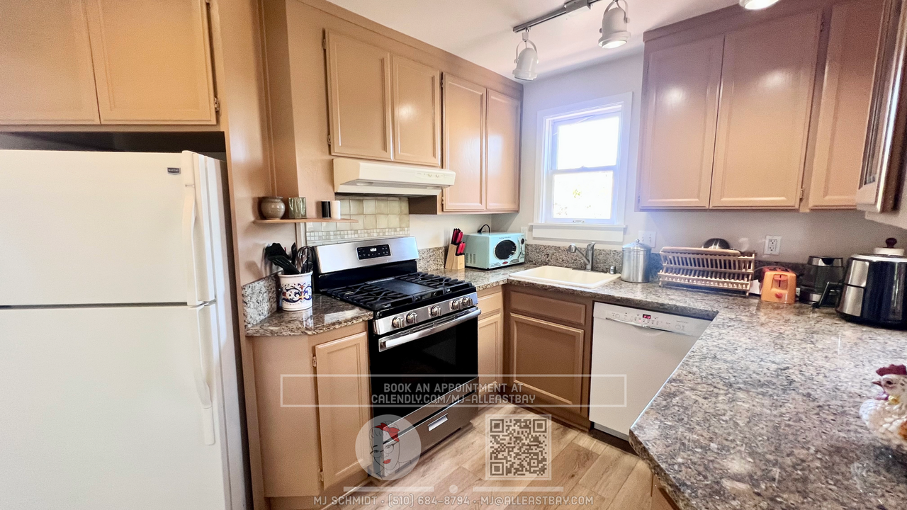 2122 Sacramento St - Photo 6 of 20