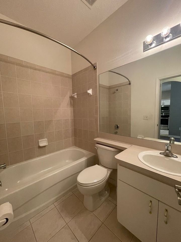 12509 Cavalier Ct - Photo 4 of 27