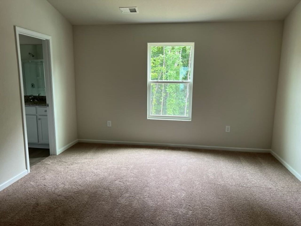 6020 Lowe Ln - Photo 3 of 6