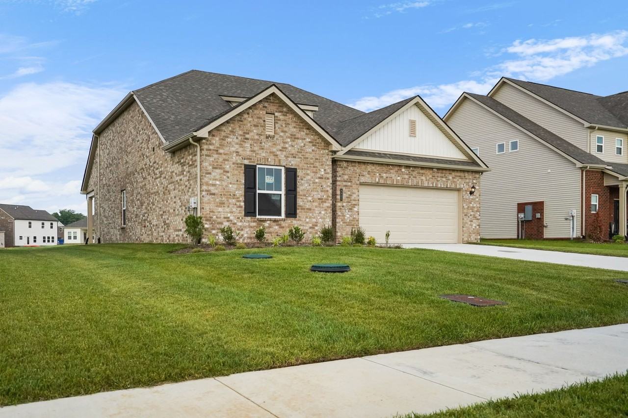 4925 Turquoise Ln - Photo 4 of 27