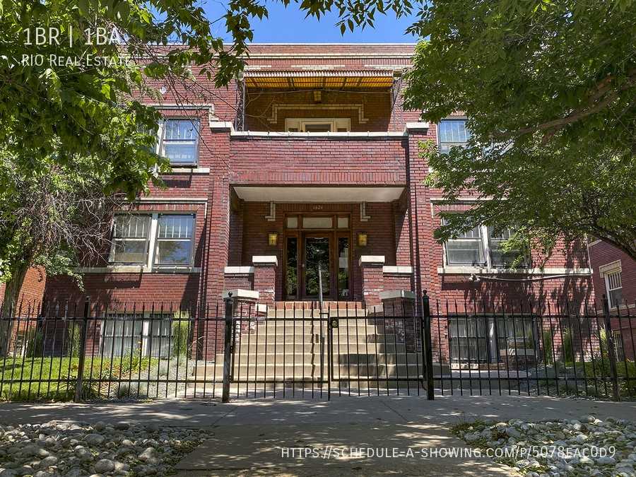 1424 N Pennsylvania St #04