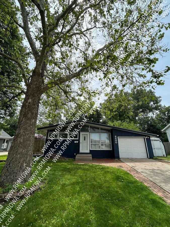 4400 Ross Rd - Photo 3 of 5