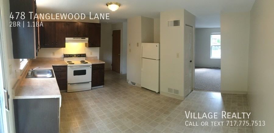 478 Tanglewood Ln - Photo 3 of 23