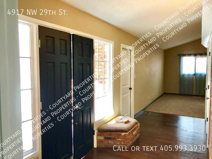 4917 Nw 29th St - Photo 3 of 15