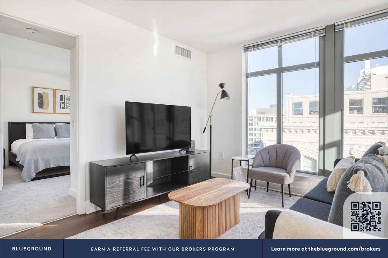 444 8th St Nw #423 - Photo 5 of 40