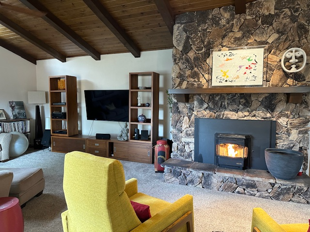 1205 W Fourth St - Photo 3 of 13