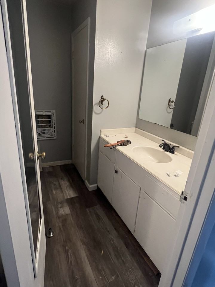 2217 Lakeland St #NA - Photo 4 of 9