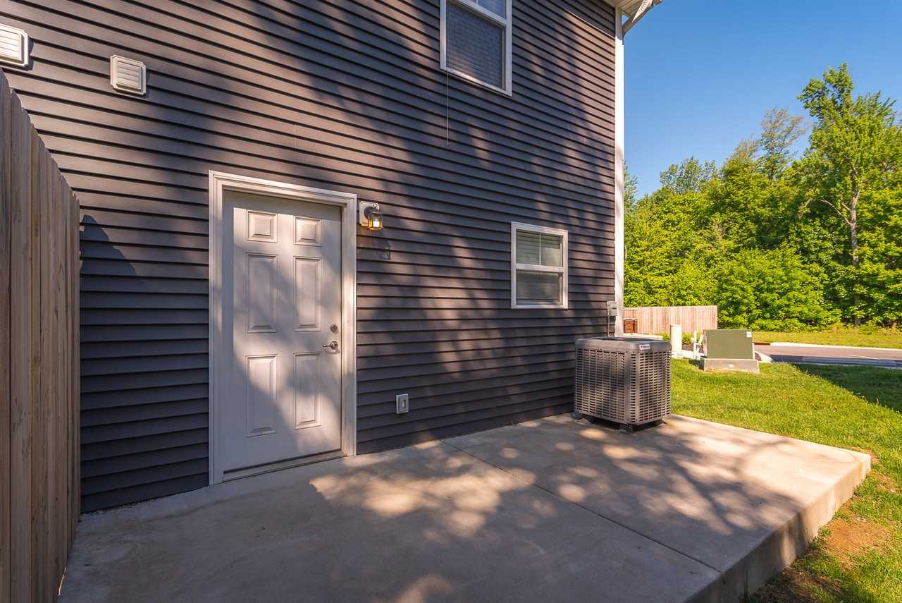 Crossfield Townhomes - Photo 3 of 14