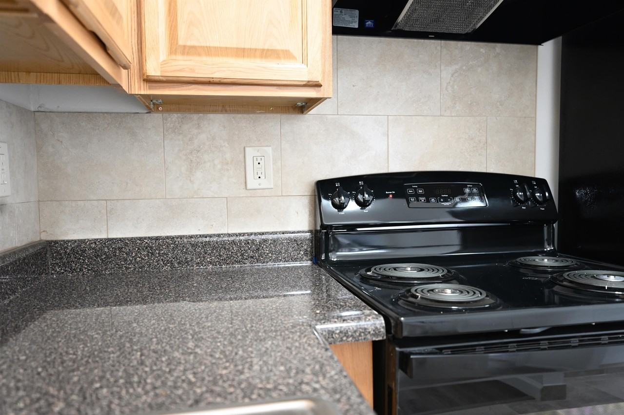 ERP 43-51 E Park St, LLC - Photo 2 of 14