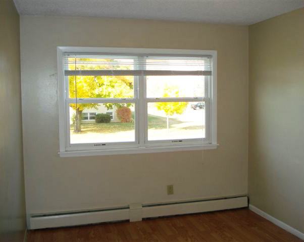 705 3rd St East Apartments, Monticello - Photo 2 of 8